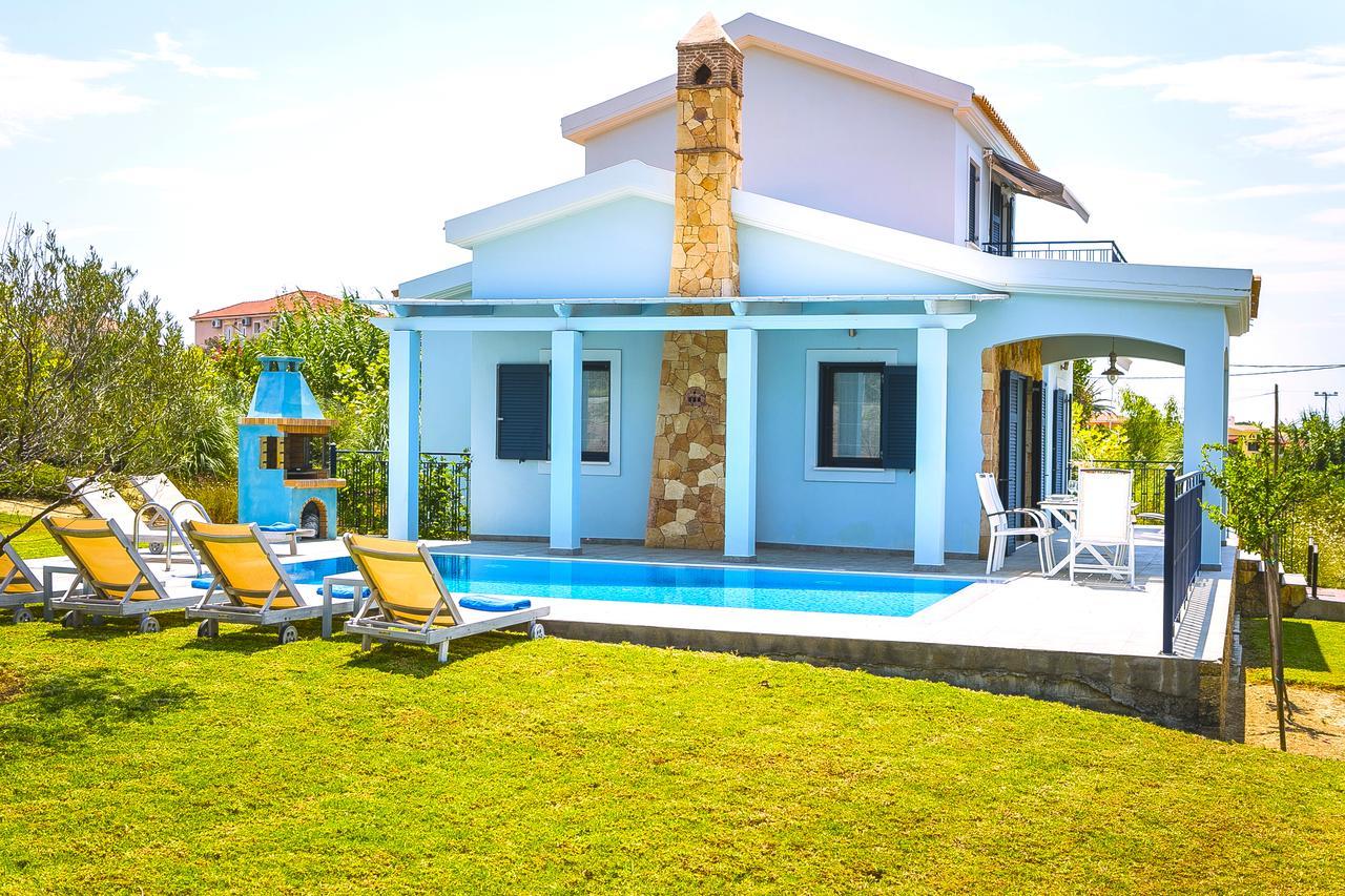 Seirios Luxury Villa Svoronata Exterior photo