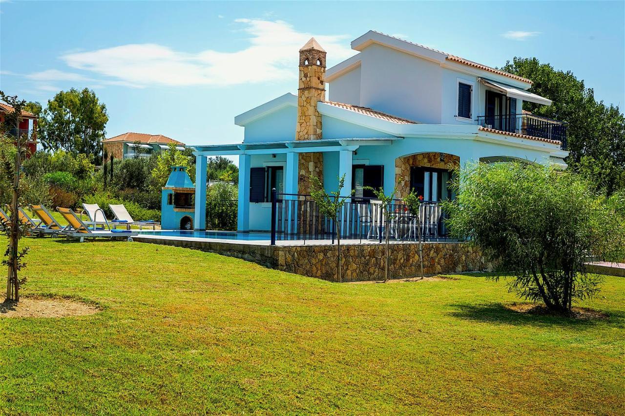 Seirios Luxury Villa Svoronata Exterior photo